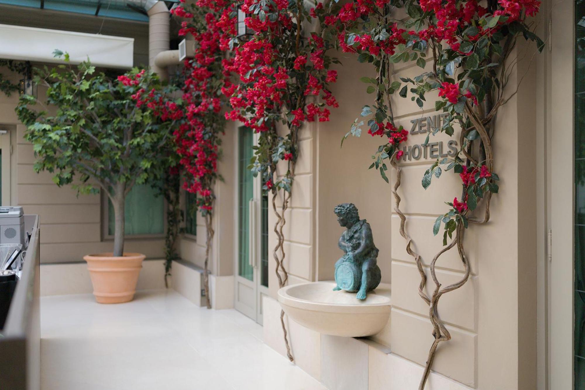 Hotel Zenit Budapest Palace Exterior photo